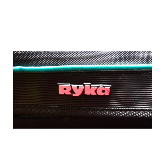 Vintage Ryka Camera Bag Padded Pockets Hand And Shoulder Carry - Picture 6 of 6